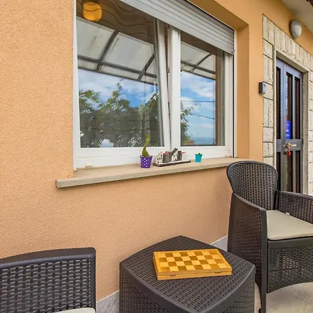 Apartment In With Wifi